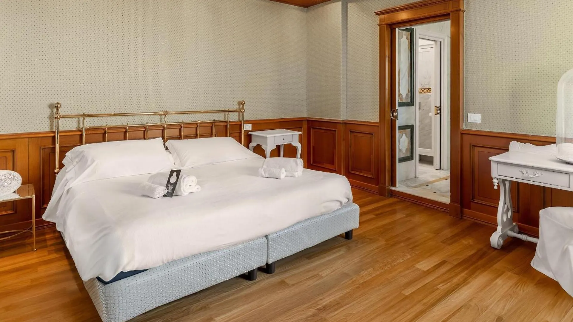B&B Hotel Chioggia Airone Sottomarina 4*,  Italy